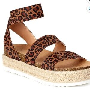 Time and Tru Leopard Print Women's Sandals size 11